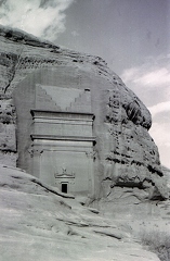madain BW 1
