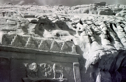 Madain BW 8